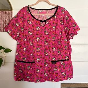 Betsy Johnson scrub top size 2X. EUC